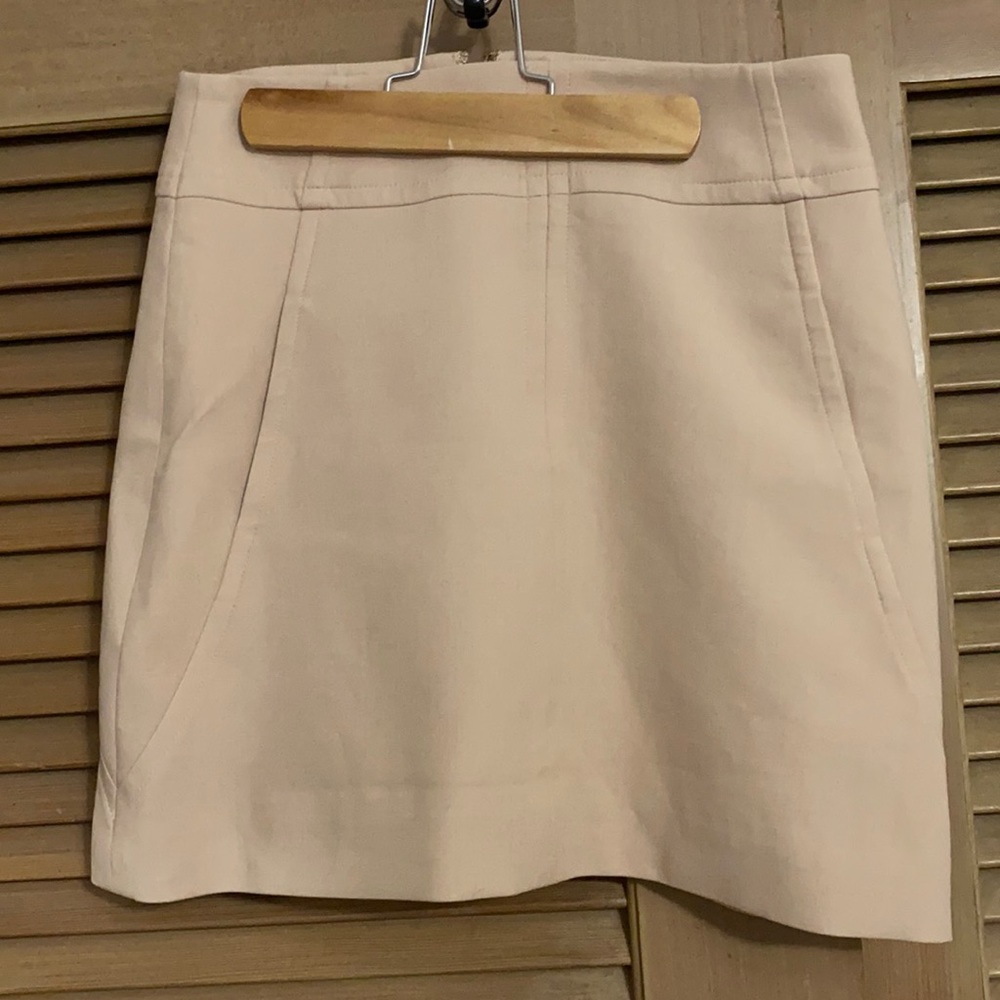 Ann Taylor 0P Cream Skirt with Liner and Pockets